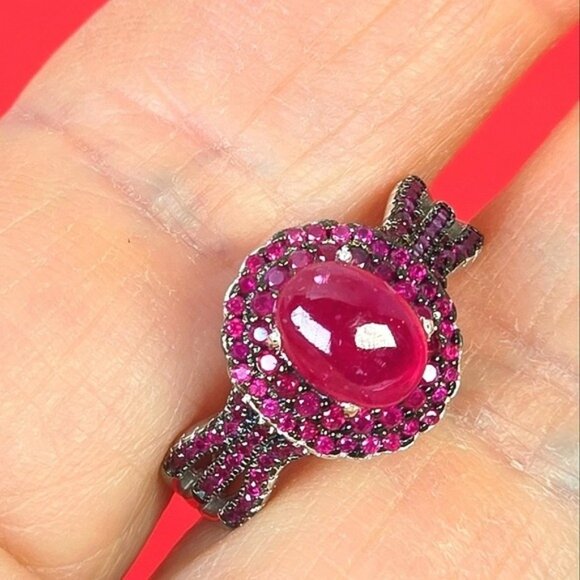 925 Sterling Silver Ring with Natural Ruby 8x6mm. - Picture 7 of 10